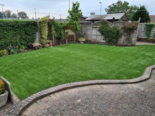 Artificial Grass used to Improve Garden
